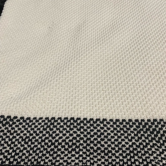 Formal and comfy sweater - Picture 4 of 5